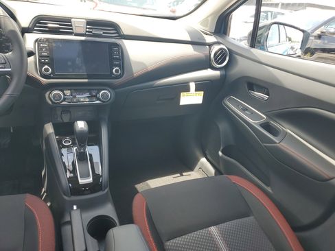 New 2025 Nissan Versa SR w/ Trunk Package image 14