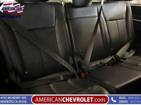 Used 2024 Ford Expedition XLT AWD/4WD image 20