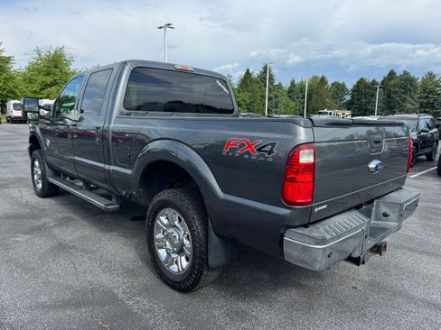Used 2015 Ford F350 Lariat w/ Lariat Ultimate Package AWD/4WD image 3