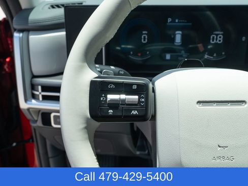 Used 2026 Hyundai Santa Fe SEL AWD/4WD image 26