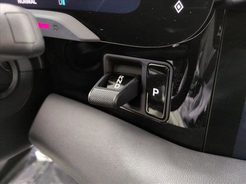 Certified 2021 Porsche Taycan 4S image 13