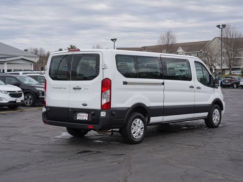Used 2024 Ford Transit 350 XLT RWD image 3