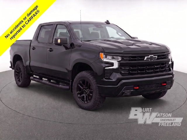 Used 2024 Chevrolet Silverado 1500 LT Trail Boss w/ Convenience Package II AWD/4WD image 3