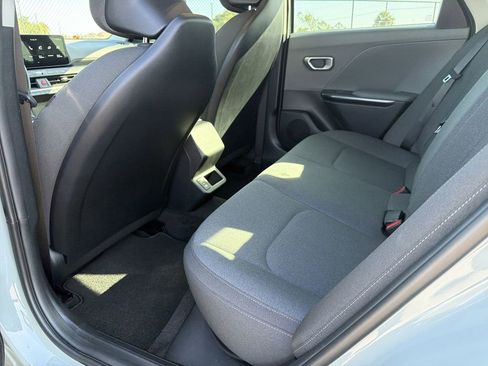 Used 2025 Kia K4 FWD image 14