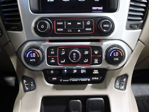 Used 2015 GMC Yukon SLT AWD/4WD image 19