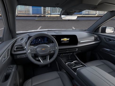 New 2026 Chevrolet Traverse LT w/ Midnight/Sport Edition image 15