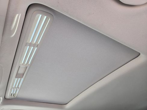 Used 2020 Mercedes-Benz GLE 350 image 34