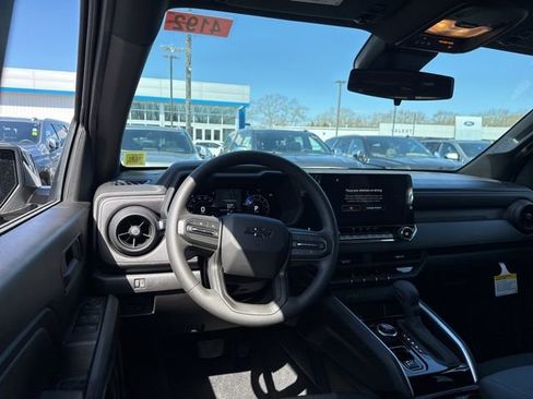 New 2026 Chevrolet Colorado Trail Boss AWD/4WD image 13