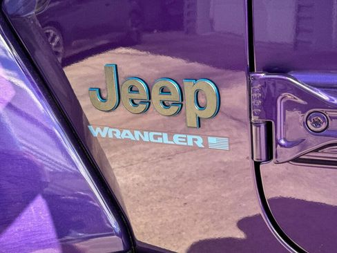 Used 2023 Jeep Wrangler Unlimited Rubicon 4xe w/ Steel Bumper Group AWD/4WD image 41