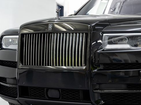Used 2024 Rolls-Royce Cullinan Black Badge w/ Driver's Package AWD/4WD image 11