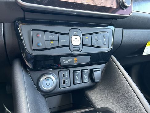 New 2025 Nissan Leaf SV Plus image 32