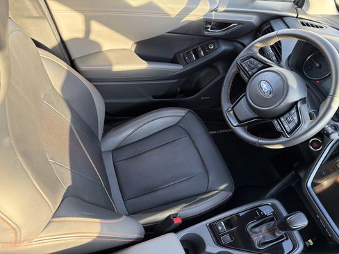 Certified 2024 Subaru Crosstrek 2.5i Limited image 9