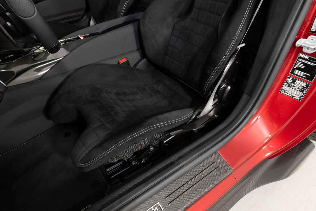 Certified 2022 Ferrari 812 Competizione RWD image 30