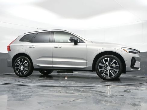 New 2025 Volvo XC60 B5 Plus w/ Protection Package Premier image 42