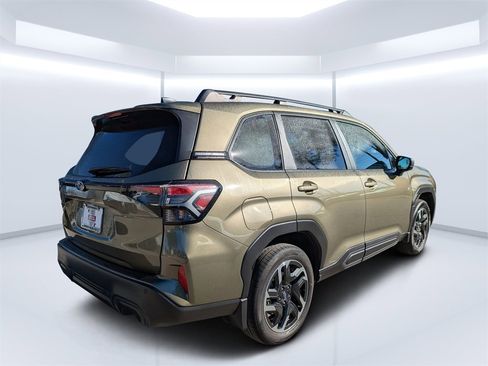 Certified 2025 Subaru Forester Limited w/ Popular Package #2 image 4