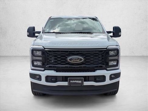 New 2026 Ford F250 XLT w/ XLT Premium Package AWD/4WD image 6