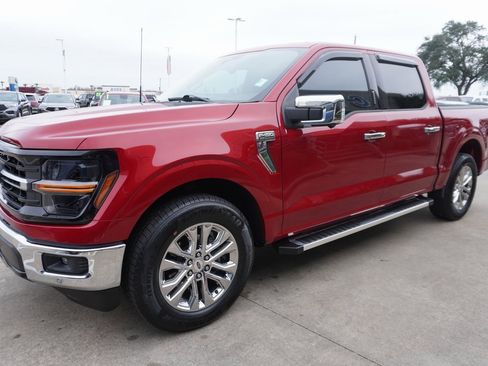 Used 2024 Ford F150 XLT w/ Equipment Group 302A MID image 3