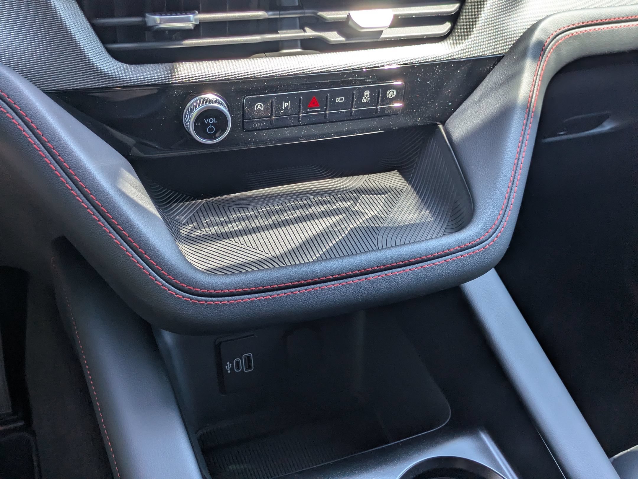 New 2026 Ford Explorer ST-Line w/ ST-Line Street Pack RWD image 24