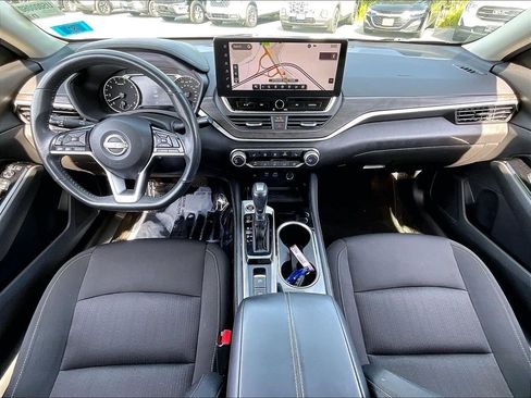 Used 2023 Nissan Altima 2.5 SV w/ SV Premium Package AWD/4WD image 20