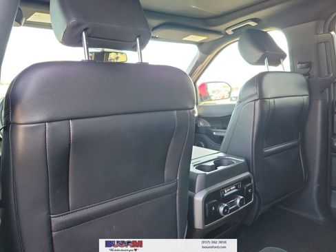 Used 2020 Ford Expedition XLT w/ Equipment Group 202A AWD/4WD image 14