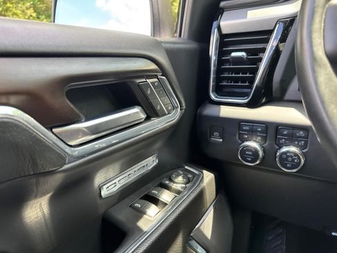 Used 2024 GMC Sierra 1500 Denali w/ Denali Reserve Package AWD/4WD image 22