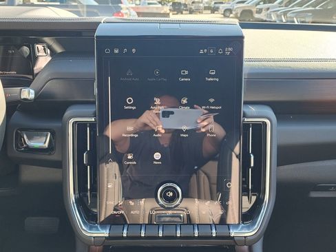 New 2026 GMC Yukon XL Denali image 29