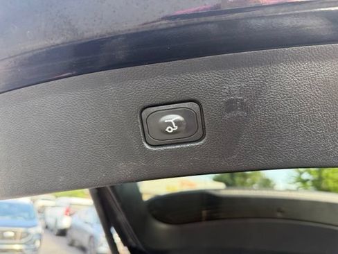 Used 2023 Ford Edge ST w/ Equipment Group 401A AWD/4WD image 12