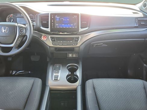 Used 2020 Honda Ridgeline Sport image 13