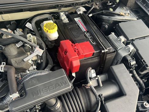 Used 2024 Nissan Sentra S FWD image 34