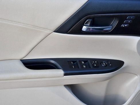 Used 2014 Honda Accord EX-L image 9