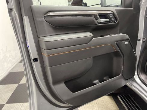 New 2026 GMC Sierra 2500 AT4 w/ AT4 Premium Plus Package AWD/4WD image 8