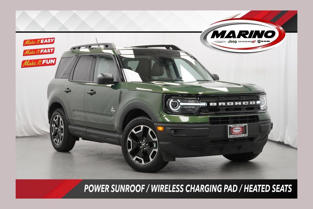 Used 2023 Ford Bronco Sport Outer Banks w/ Tech Package AWD/4WD image 1