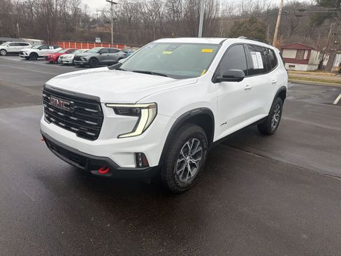 Certified 2024 GMC Acadia AT4 w/ Luxury Package image 9