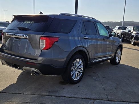 Used 2021 Ford Explorer Limited w/ Equipment Group 301A image 5