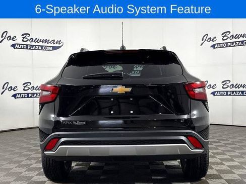 New 2026 Chevrolet Trax LT w/ Driver Confidence Package FWD image 8
