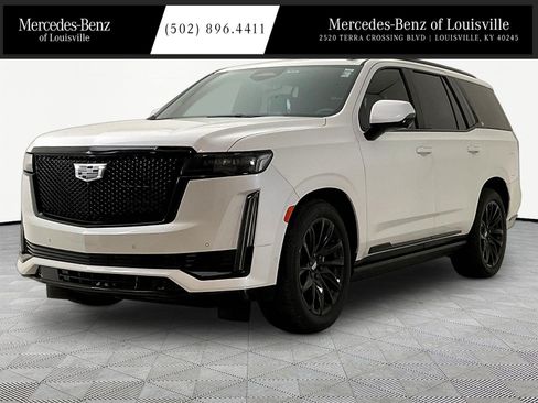 Used 2023 Cadillac Escalade Sport Platinum w/ LPO, ONYX Package AWD/4WD image 1