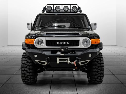 Used 2010 Toyota FJ Cruiser 4WD image 5