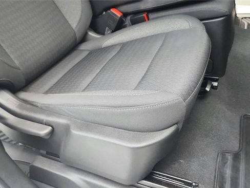 Used 2023 Chevrolet Silverado 1500 LT image 30