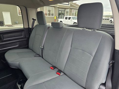 Used 2016 RAM 2500 Tradesman w/ Chrome Appearance Group AWD/4WD image 17