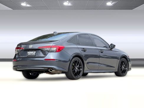 Used 2024 Honda Civic Sport image 8