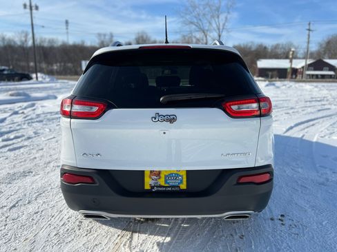 Used 2016 Jeep Cherokee Limited image 6