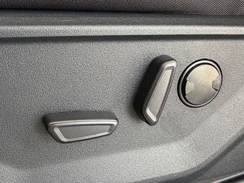 New 2026 Ford F150 XLT w/ Equipment Group 302A MID AWD/4WD image 7