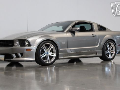 Used 2008 Ford Mustang GT image 27
