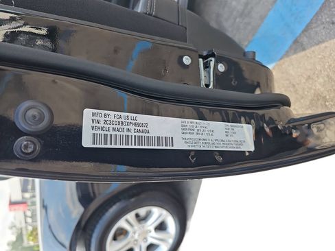 Used 2023 Dodge Charger SXT RWD image 31