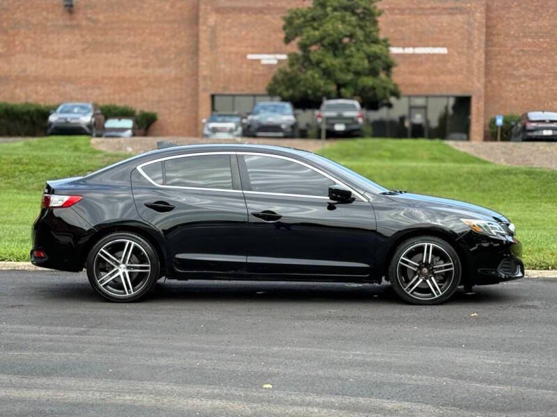 Used 2017 Acura ILX FWD image 6