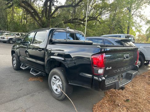 Used 2023 Toyota Tacoma SR image 2