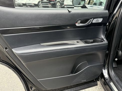 Used 2021 Hyundai Palisade Limited w/ Cargo Package image 26