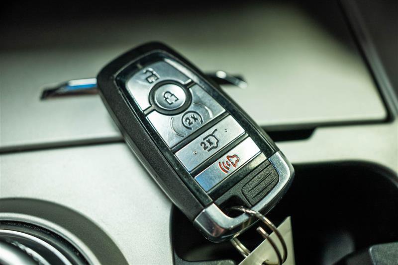 Used 2024 Ford Explorer Limited AWD/4WD image 25