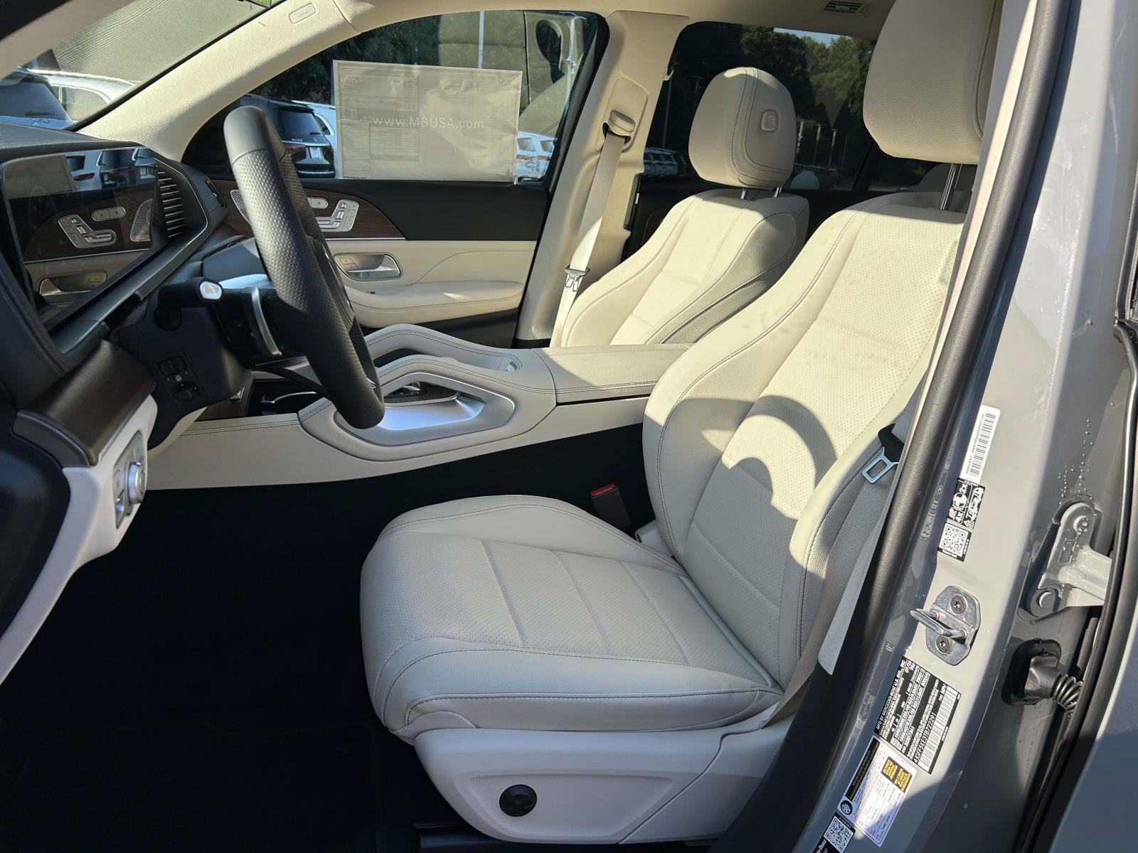 New 2026 Mercedes-Benz GLS 450 4MATIC image 21