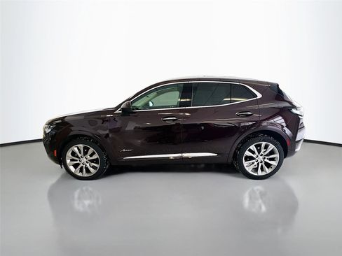 Used 2022 Buick Envision Avenir w/ Technology Package II image 4